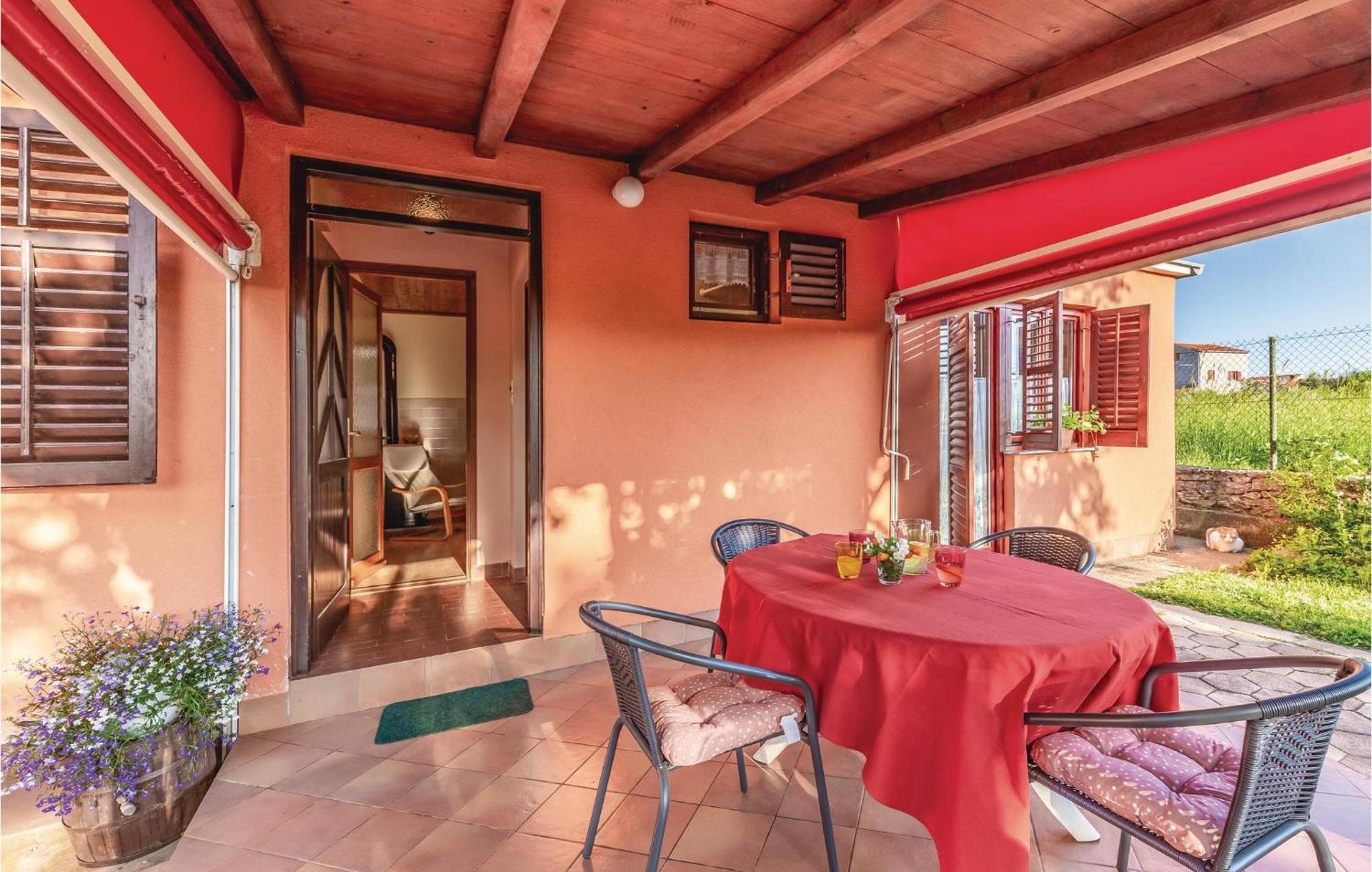 1 Bedroom Pet Friendly Home In Šišan Extérieur photo